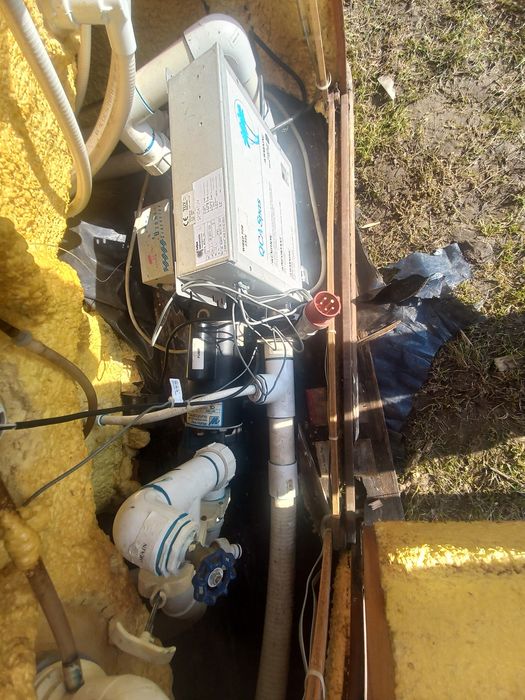 SPRZEDAM jacuzzi  pilnnie