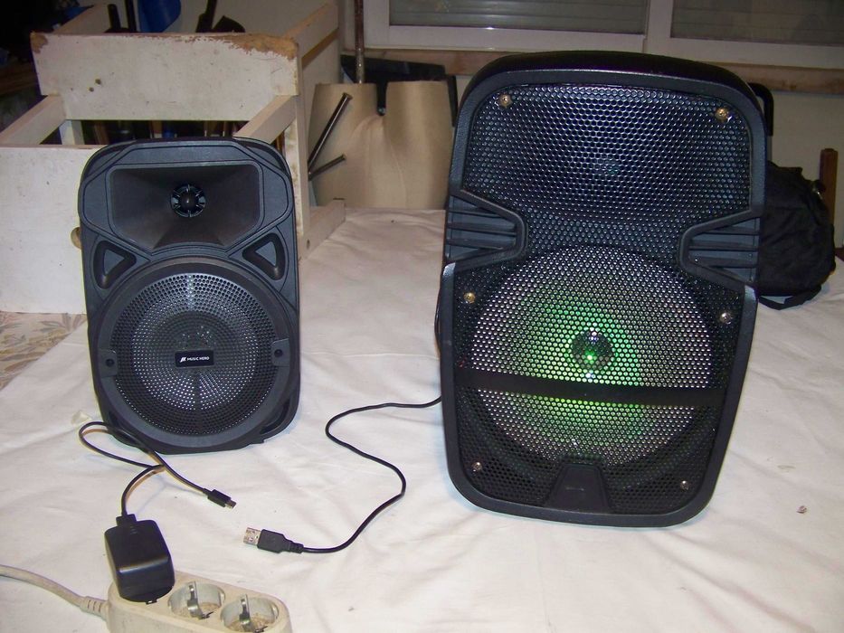 colunas para USB e microfone