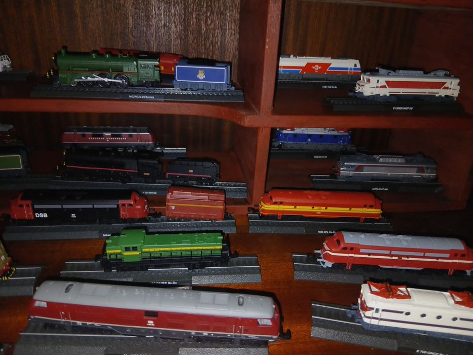 Colecao 62 comboios Locomotiva por500 €
