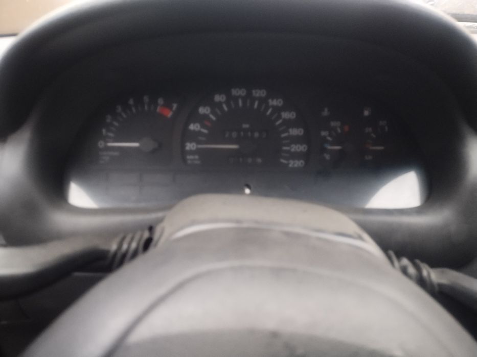 Опель Астра ф 1, 6 бензин