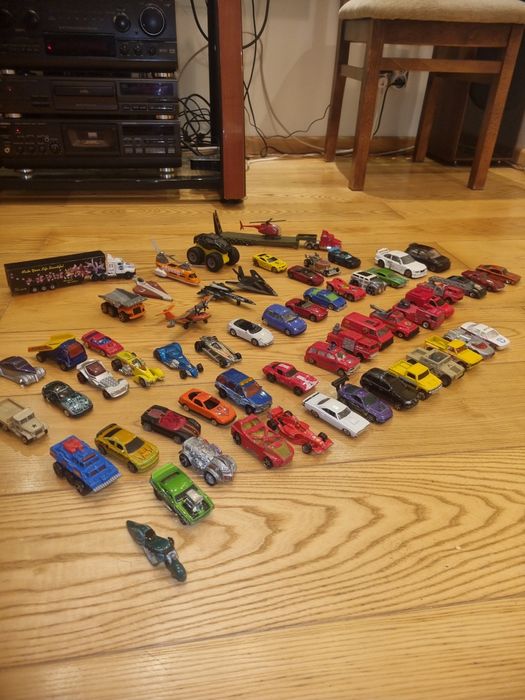 Zestaw aut Hotwells resoraki