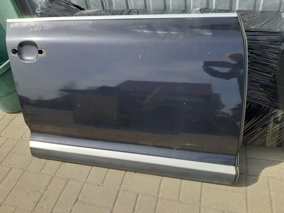 VW Touareg 7L 5.0 TDI drzwi prawe prawy przednie przód LC9Z