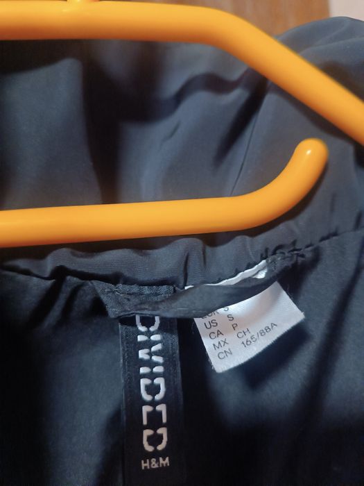 Жилетка б/в розмір S H&M
