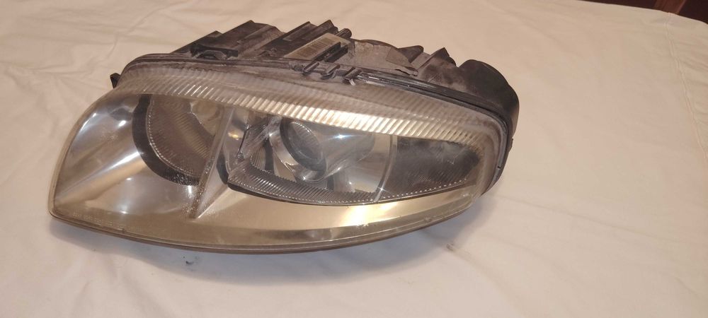 Faróis xenon Alfa gt