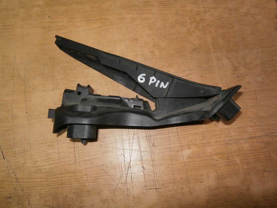 seat leon II lift 09-012 1,2 TSI pedał gazu europa