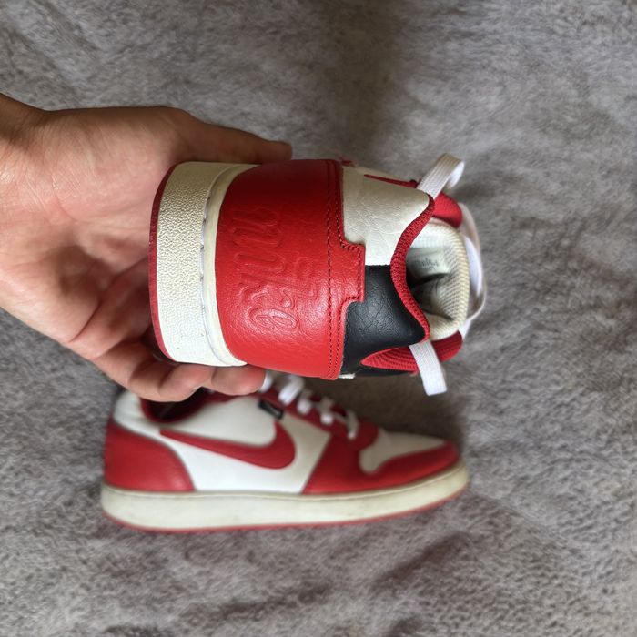 sapatilhas Nike em bom estado