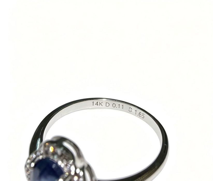 Anel em Ouro Branco 14K com Safira Azul e Diamantes – Certificado