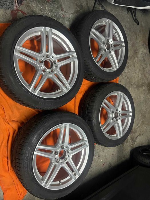 Conjunto 4 Jantes Uniwheels 18" 5x112 + Pneus — Como Novas