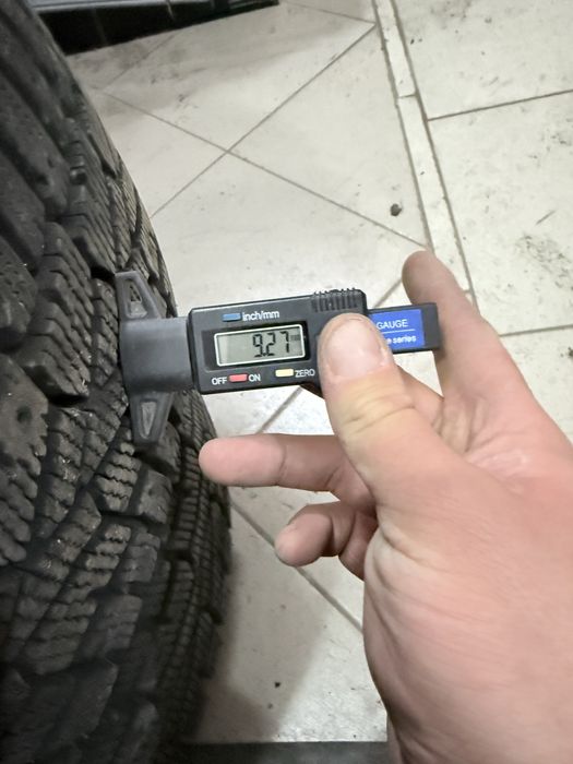 Зимняя резина Roadstone winguard 195/55 r15