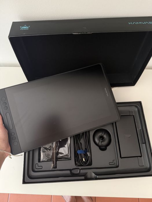 Mesa gráfica Huion Kamvas Pro 13