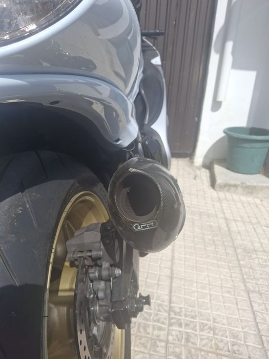 Vendo: escapes/ponteiras e coletores Suzuki Hayabusa gen2