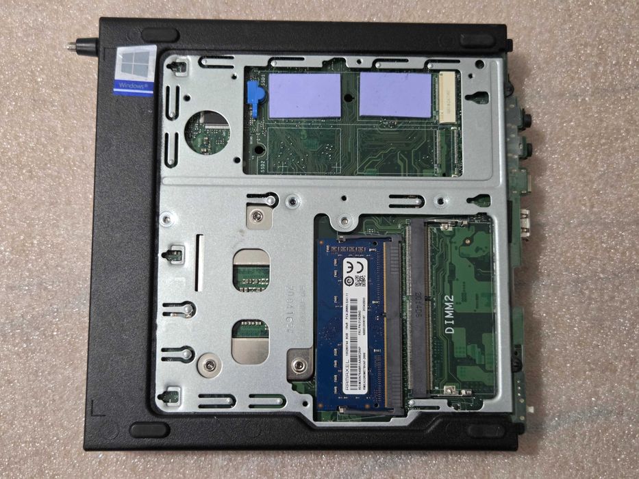 Неттоп, міні комп'ютер Lenovo M720q i3-9100T/DDR4 8Gb