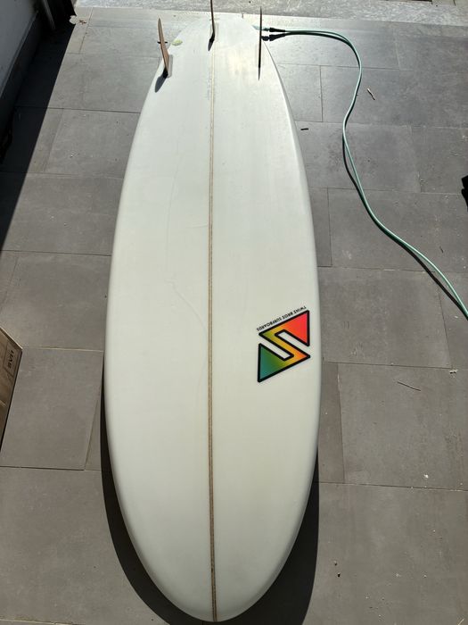 Prancha surf 6’8 usada apenas 1x