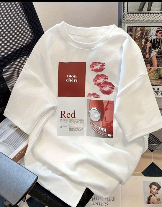 Жіноча футболка Red