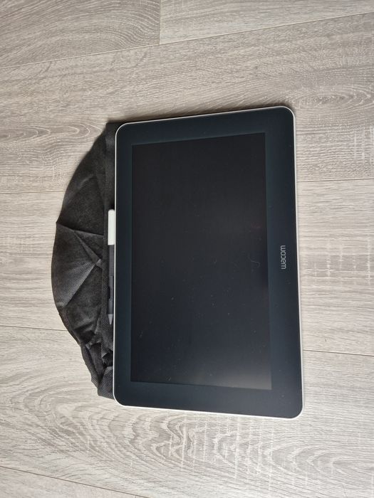 Wacom One Creative Pen Display 13.3"