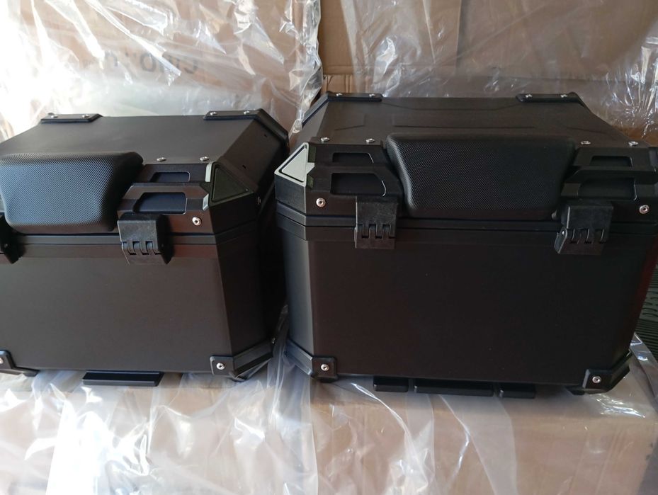 Top case 45lt. forrado e encosto