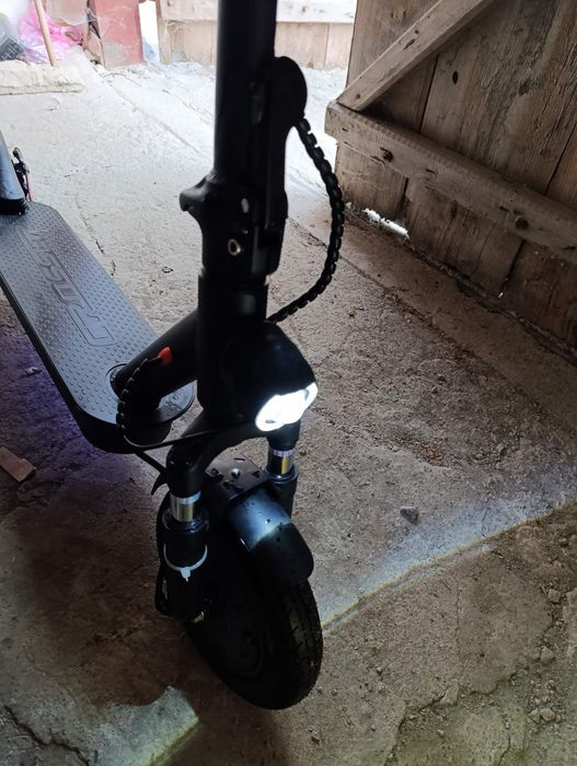 Продається Електросамокат Crosser E9 MAX