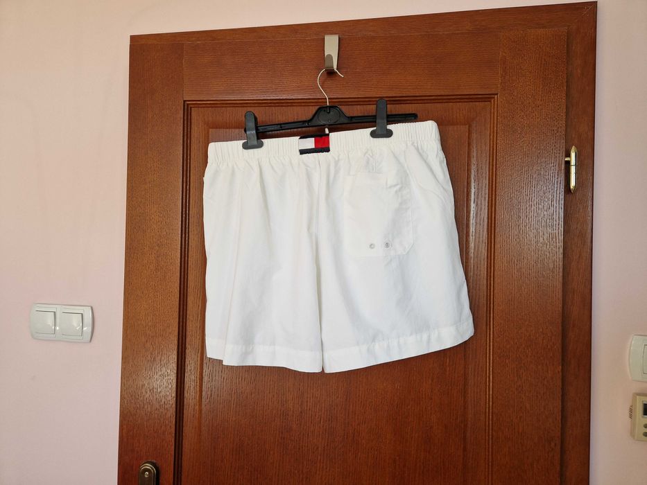 Nowe białe spodenki szorty kąpielowe męskie Tommy Hilfiger rozmiar XL