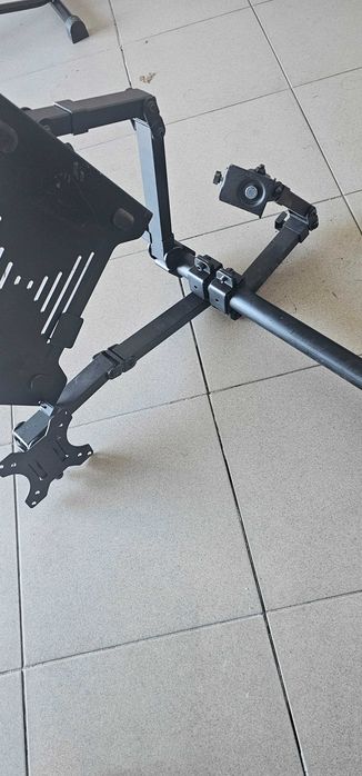 Uchwyt vesa na dwa monitory i laptop 13-27"
