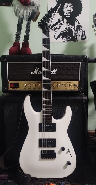 Jackson JS22 Dinky Arch Top White