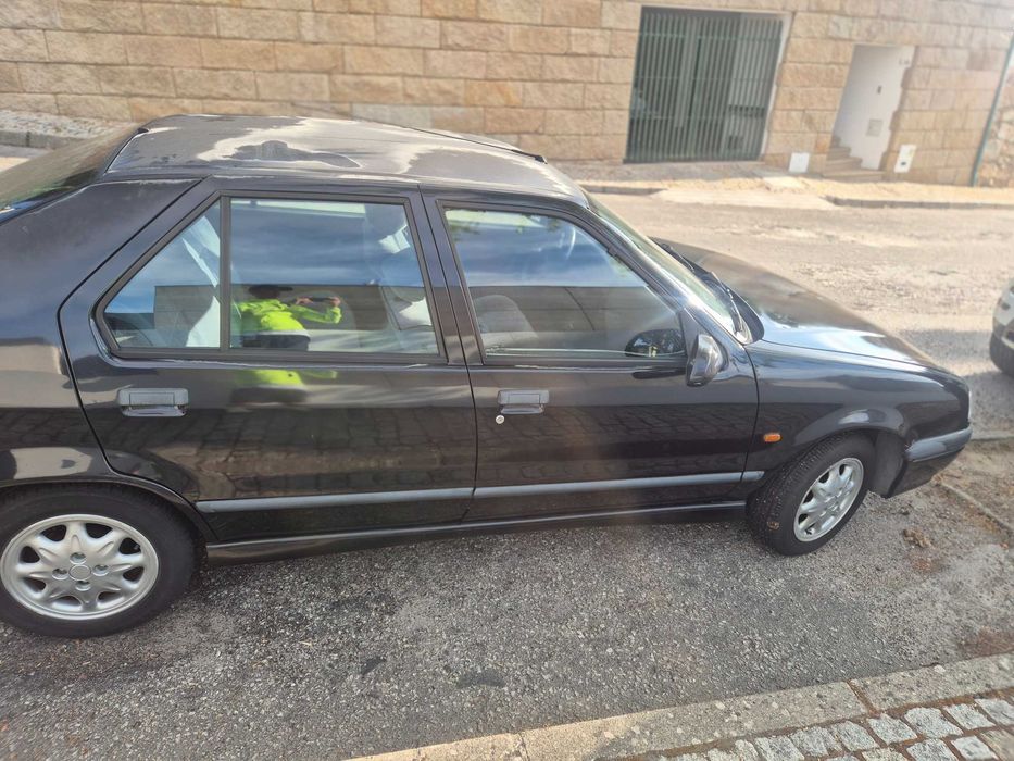 Automóvel Renault 19
