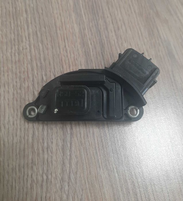 Mazda 626 GE 1.8L, 2.0L 1992‑97г. Коммутатор  RSB-52 для трамблера S5