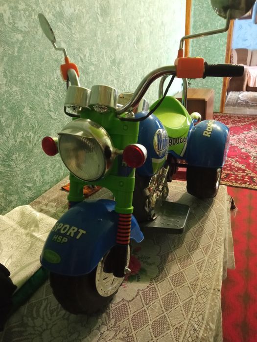 Продам дитячий Електромотоцикл