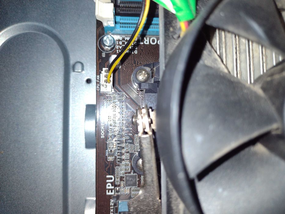 Комплект на AM3+: FX8320 8 Ядер, M5A78L-M, 8ГБ, DDR3, кулер