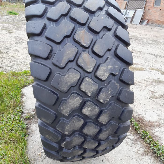 opony 800/60 R32