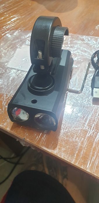Mocna rowerowa lampka led