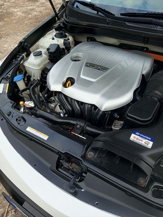 SONATA 2.4 hibrib
