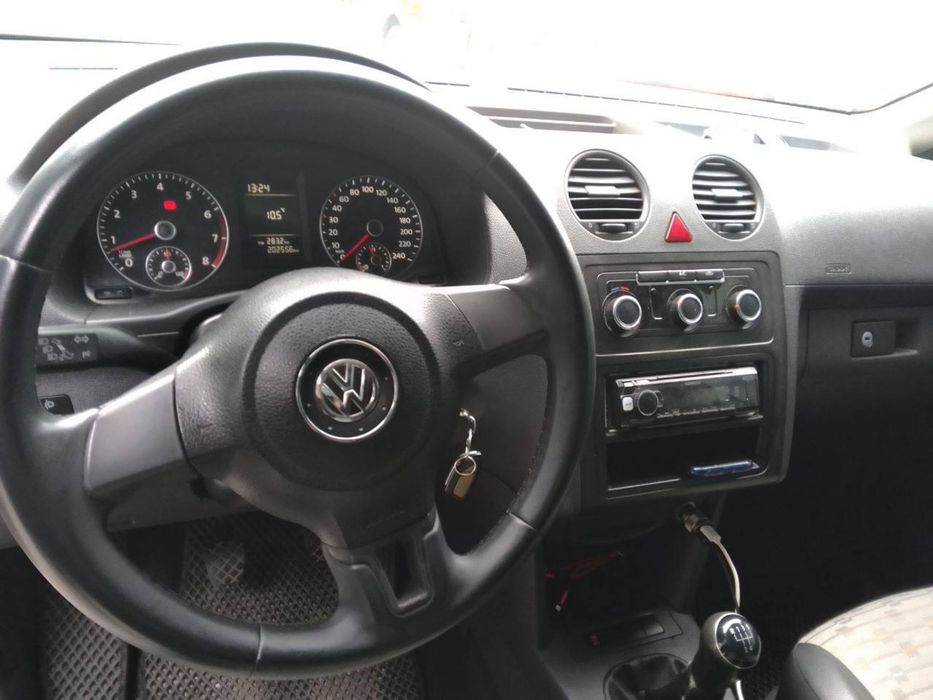 Volkswagen Caddy 1.4 Бенз-2012р
