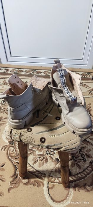 Ботинки женские.