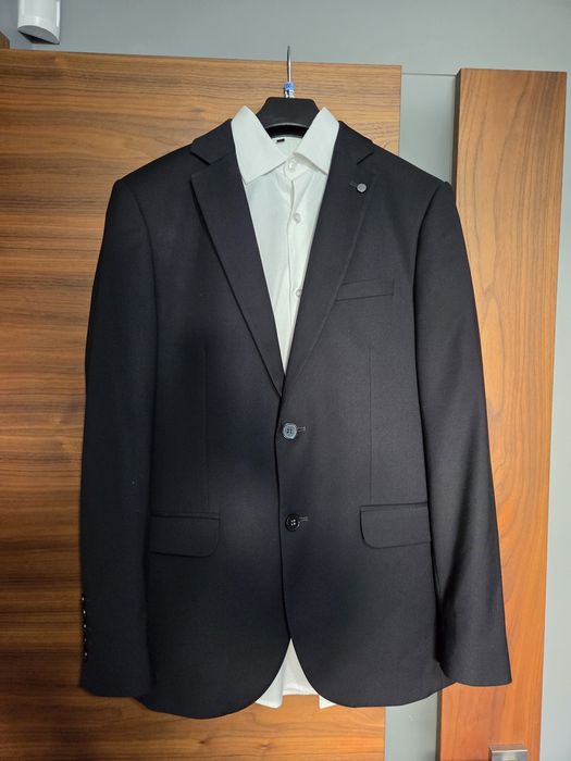 Elegancki Garnitur