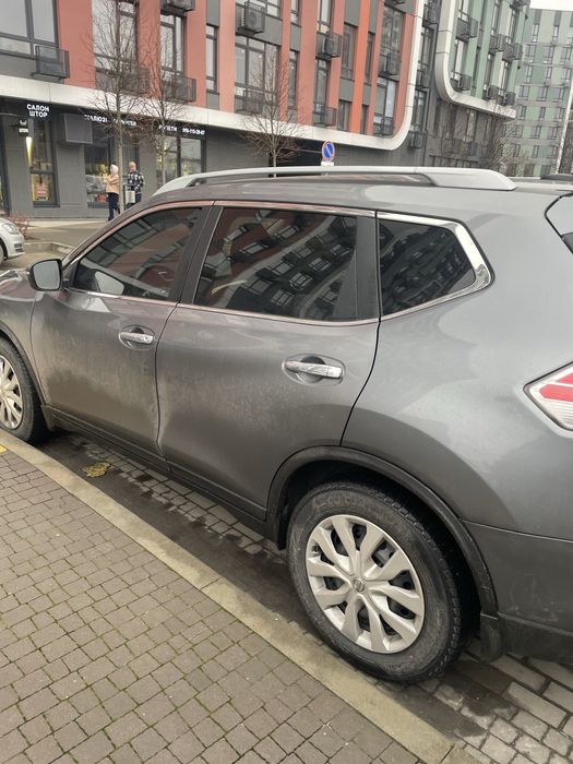 Нісан Рог 2015 рік пробіг на Украіні мінімальний