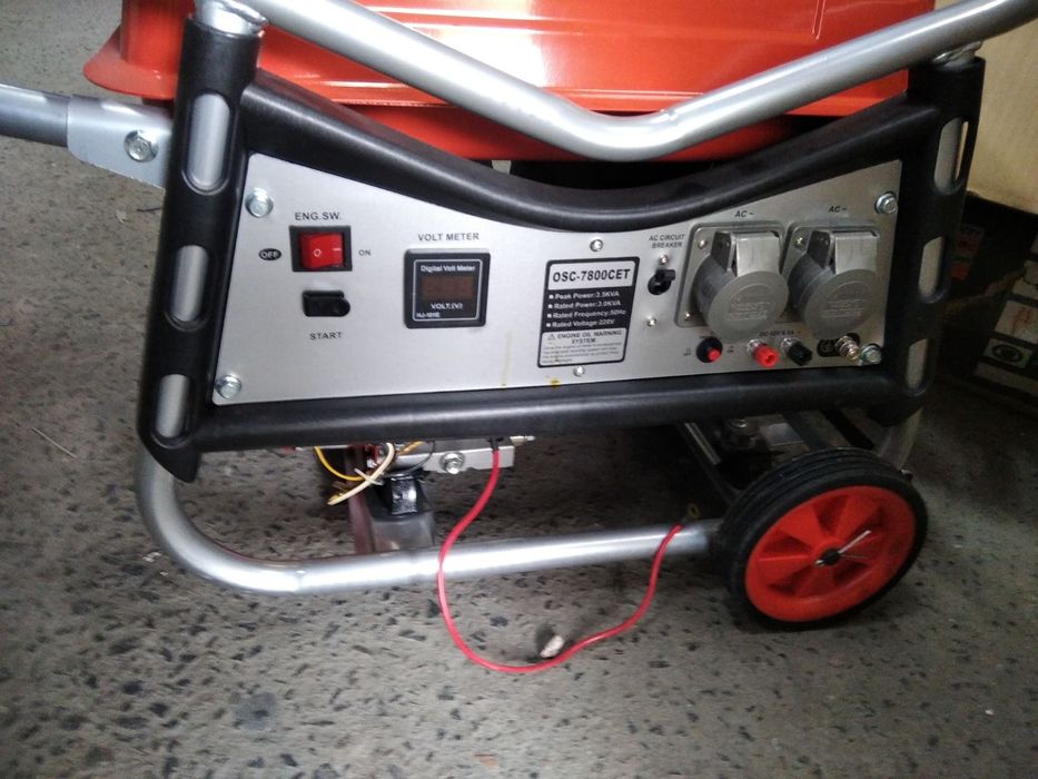 Продам генератор Oscar