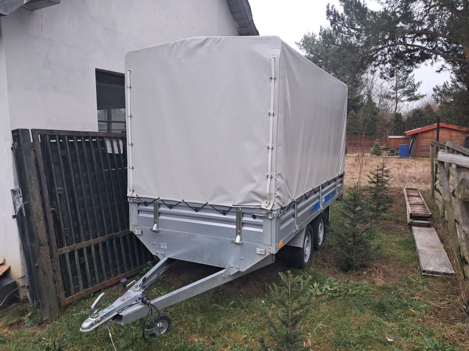 Sprzedam Przyczepkę 

Producent: FaroTrailers
Model: MAG