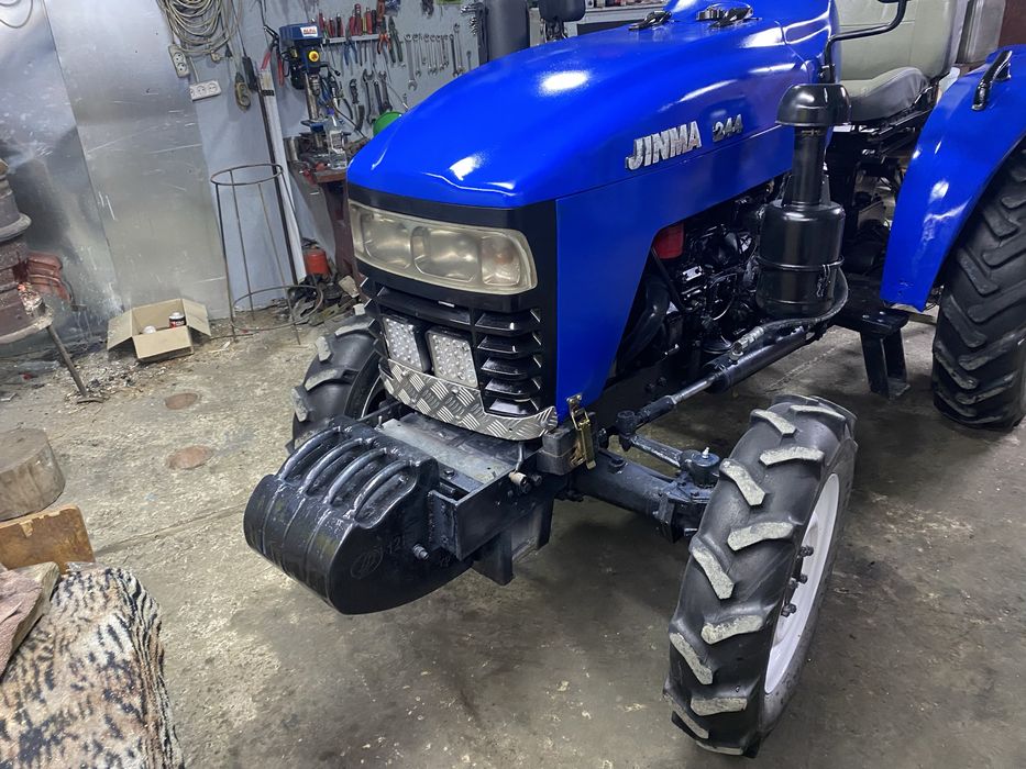 Продам повнопривідний трактор джінма