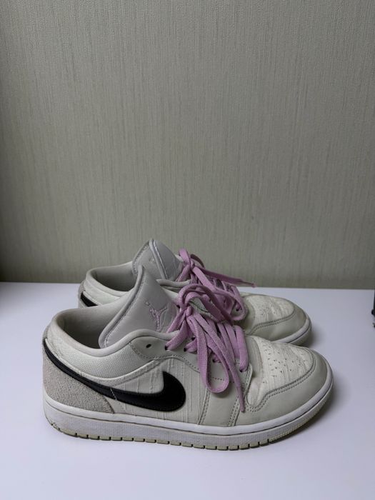 Жіночі кросівки Nike AIR JORDAN