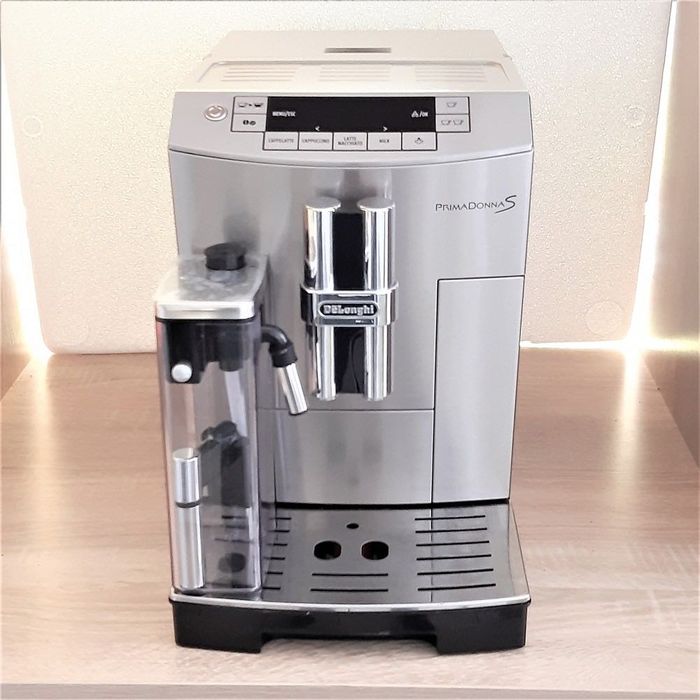 Кавомашина Delonghi PrimaDonna S Гарний стан, після ТО В наявності !