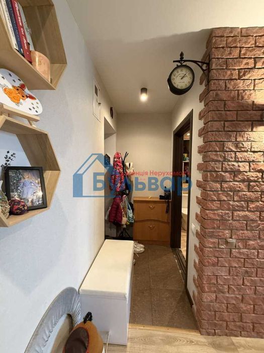 2к.квартира, Зигіна, цегла, з ремонтом