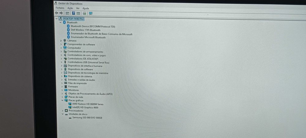 Dell Inspiron 2350 (All-In-One)Ecrã 23 touchcreen 16GB RAM/Core i5/SSD