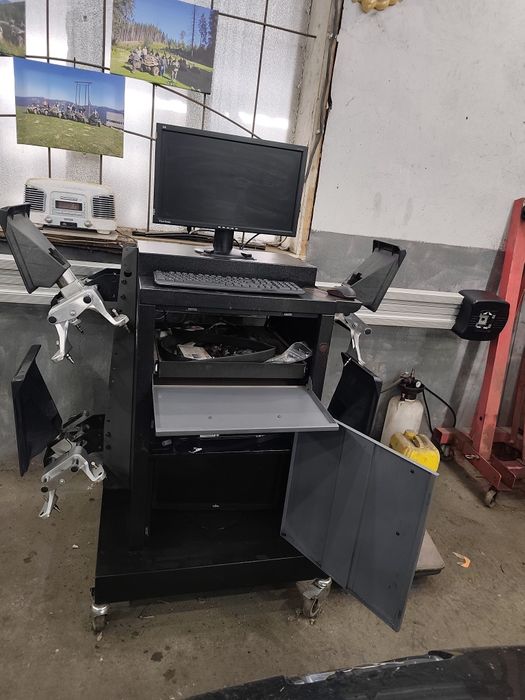 Продам стенд розвал сходження John Been