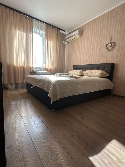 ВОКЗАЛ 2 хвилини пішки! низький поверх. 2-во кімнатна квартира