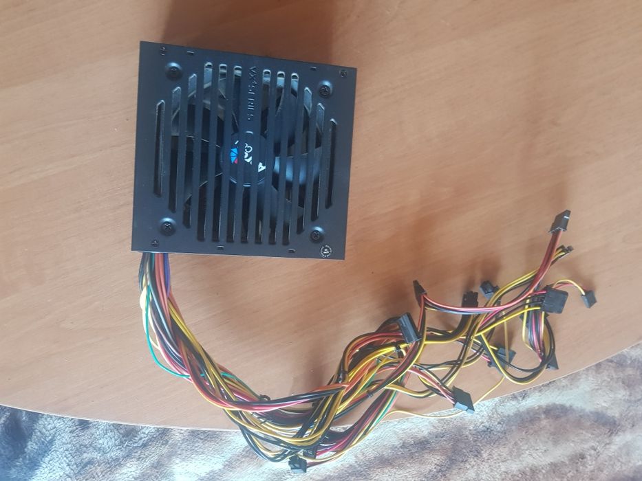 Блок живлення 650w
