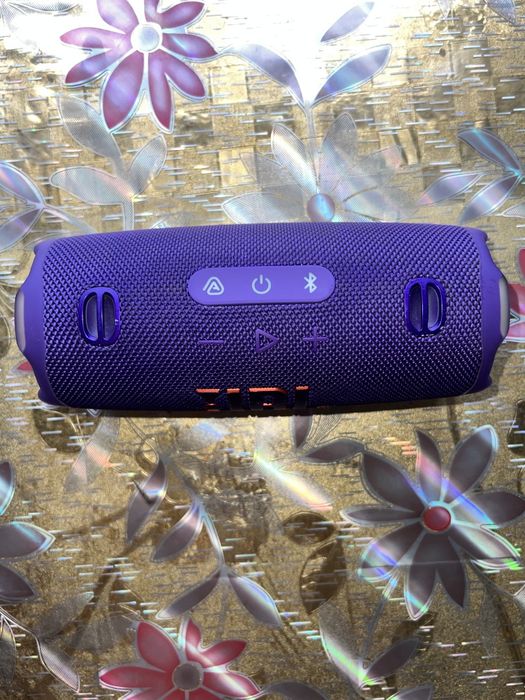 Колонка JBL Charge 6