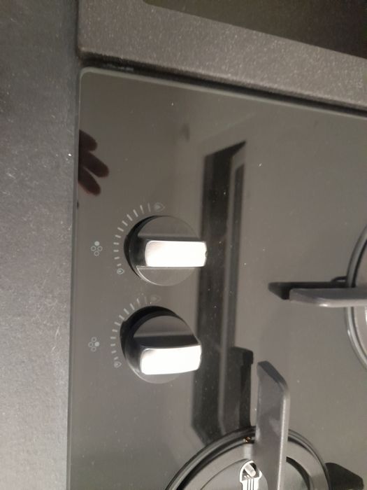 Варочна поверхня Hotpoint Ariston