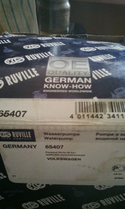 Водяной насос, помпа VW Т4 2.4 RUVILLE 65407