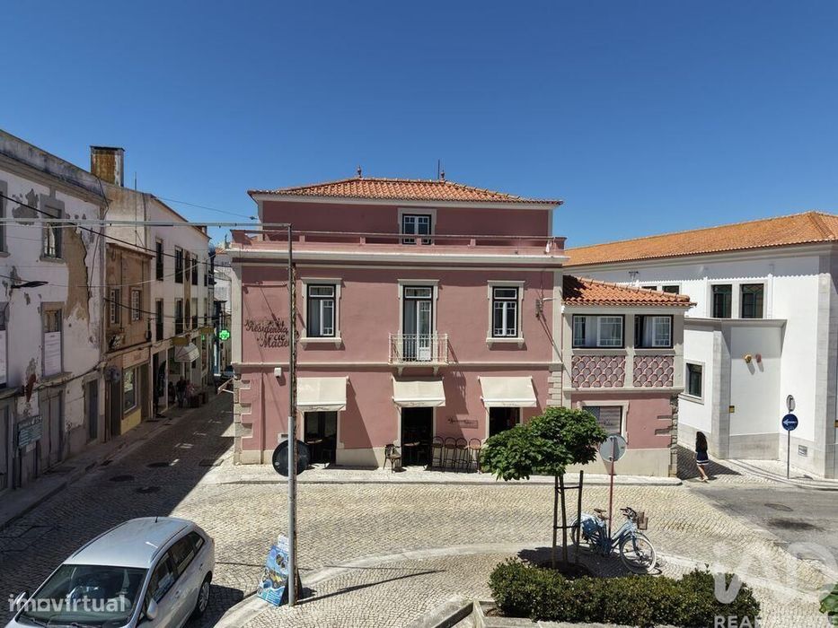 Loja / Estabelecimento Comercial em Peniche de 70,00 m2