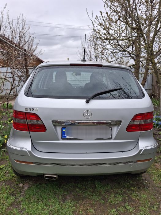 Mercedes-Benz 2006 Мерседес Бенз